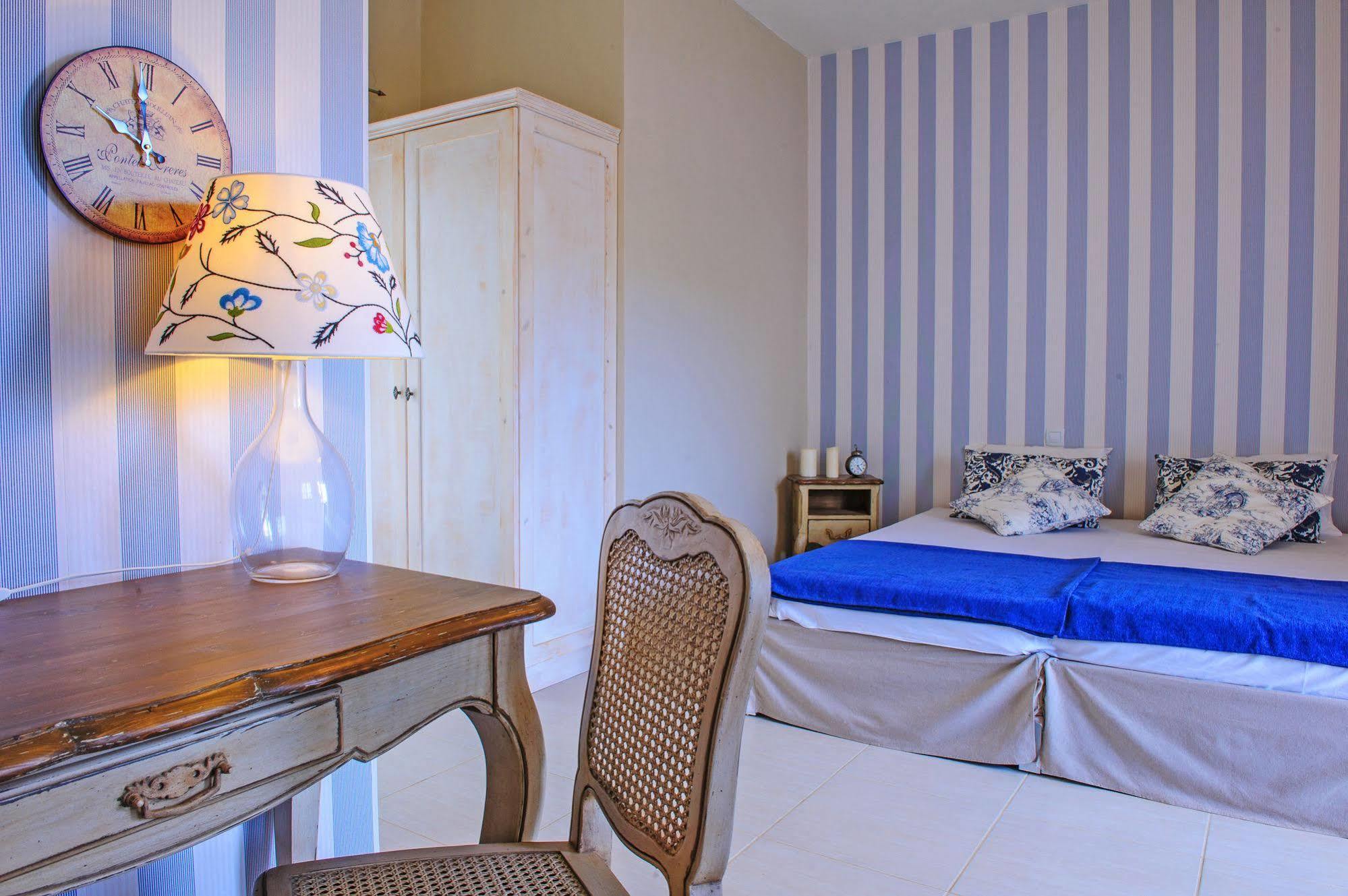 Golden Sun Boutique Aparthotel Malia Exteriör bild